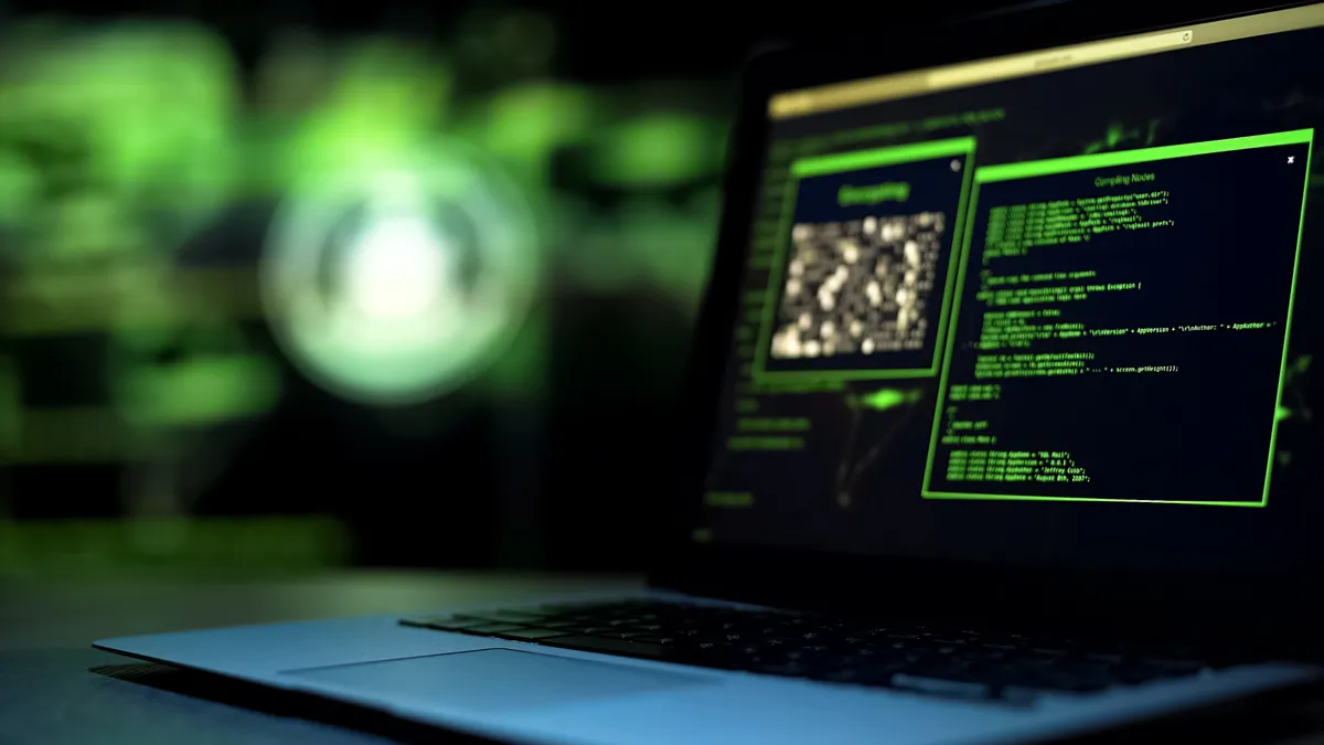 黑客在第四季度部署了Web Shell，利用了面向公众的应用程序
